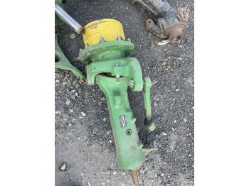 Priekšējā ass JOHN DEERE
