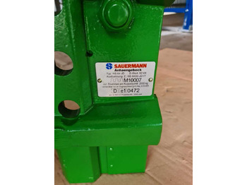 Rāmis/ Šasija JOHN DEERE