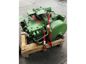 Pārnesumkārba - Lauksaimniecības tehnika John Deere W540 - skrzynia biegów: foto 4