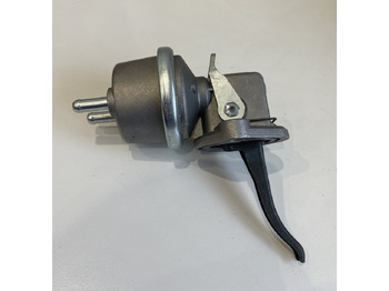 Degvielas sūknis - Lauksaimniecības tehnika John Deere - mechaniczna pompa paliwa RE61260: foto 4 Degvielas sūknis - Lauksaimniecības tehnika John Deere - mechaniczna pompa paliwa RE61260: foto 4