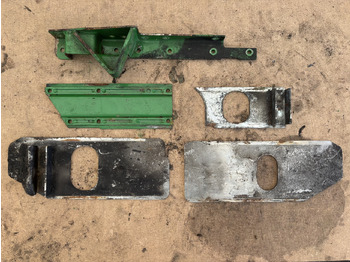 Virsbūve un ārpuse JOHN DEERE