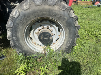 Sānpārvads MASSEY FERGUSON