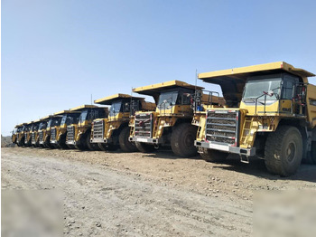 Karjeru pašizgāzējs KOMATSU HD465