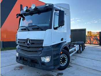 Mercedes-Benz Antos 2545 6x2 RETARDER / CHASSIS L=7812 mm līzingu Mercedes-Benz Antos 2545 6x2 RETARDER / CHASSIS L=7812 mm: foto 2
