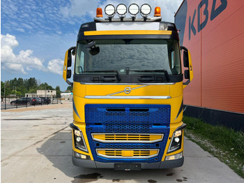 Kokvedējs, Kravas auto ar manipulatoru pārvadāšana koksnes Volvo FH 16 750 6x4 HYDRAULICS / CHASSIS L=8184 mm: foto 3 Kokvedējs, Kravas auto ar manipulatoru pārvadāšana koksnes Volvo FH 16 750 6x4 HYDRAULICS / CHASSIS L=8184 mm: foto 3