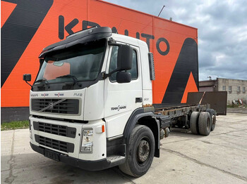 Šasija kravas automašīna Volvo FM 9 300 6x2 CHASSIS L=8779 mm: foto 2
