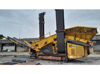 : fotogrāfija galvenē