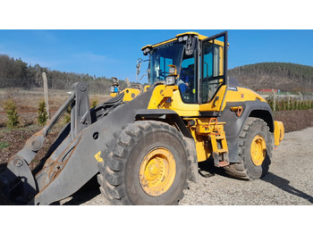 Riteņu iekrāvējs VOLVO L120H