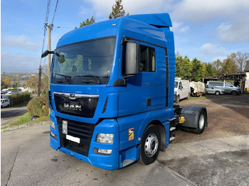 Vilcējs MAN TGX 18.460