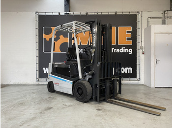 Elektroiekrāvējs UNICARRIERS
