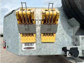 Jaunā Puspiekabe zema profila platforma Faymonville Maxtrailer MAX 100 tieflader / ausziehbar Faymonville Maxtrailer MAX 100 tieflader / ausziehbar: foto 3