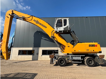 Atkritumu iekrāvējs SENNEBOGEN