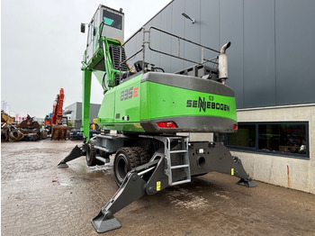 Atkritumu iekrāvējs Sennebogen 835 M - 835 E - 835E - 835M: foto 4 Atkritumu iekrāvējs Sennebogen 835 M - 835 E - 835E - 835M: foto 4