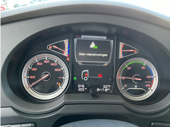 Vilcējs DAF XF 480 FT SSC / 841 dkm / New Tacho / 2 Tanks / Stand Airco / APK TUV 02-26: foto 4