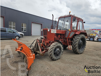 Traktors BELARUS