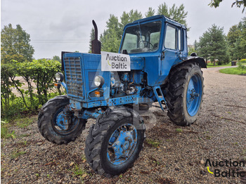 Traktors BELARUS