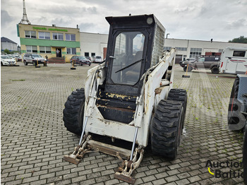 Kompaktiekrāvējs BOBCAT