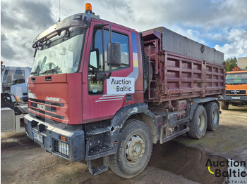 Kravas automašīna pašizgāzējs IVECO EuroTrakker