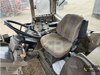 Traktors John Deere 6430: foto 5