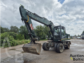 Riteņu ekskavators LIEBHERR A 904
