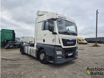 Vilcējs MAN TGX 18.440