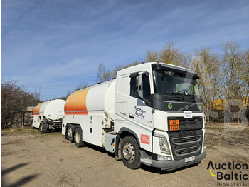 Autocisterna VOLVO FH 420
