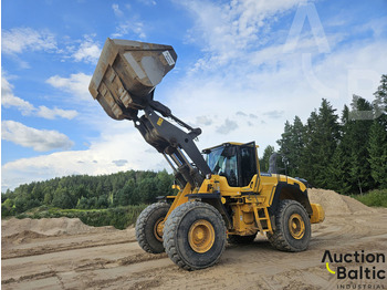 Riteņu iekrāvējs VOLVO L180G