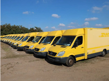 Furgons ar slēgtā virsbūve MERCEDES-BENZ Sprinter