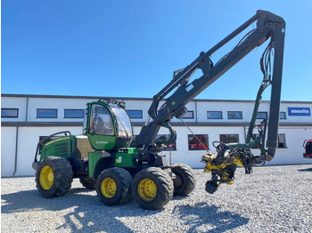 Harvesters JOHN DEERE