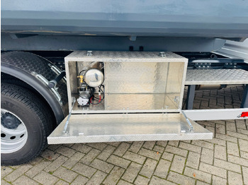 Pacēlājs ar āķi Iveco Daily 70C18H Hyva Abrollkipper: foto 5 Pacēlājs ar āķi Iveco Daily 70C18H Hyva Abrollkipper: foto 5