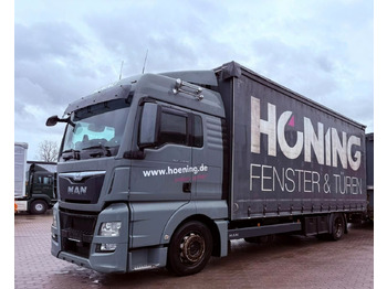 Kravas automašīna ar tentu MAN TGX 18.440