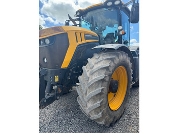 Traktors JCB Fastrac 4220
