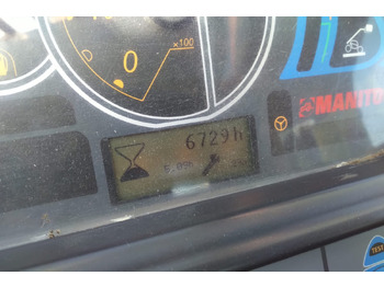 Teleskopiskais iekrāvējs MANITOU MLT 840 137: foto 4