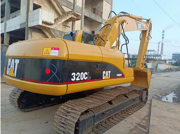 Kāpurķēžu ekskavators CATERPILLAR 320CL