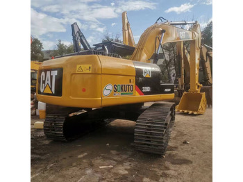 Kāpurķēžu ekskavators CATERPILLAR 320D2