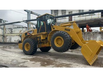 Riteņu ekskavators CATERPILLAR 966H