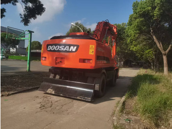 Riteņu ekskavators DOOSAN DH210W-9C: foto 3