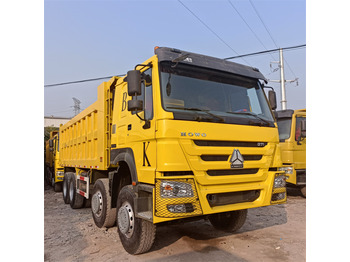 Kravas automašīna pašizgāzējs SINOTRUK HOWO