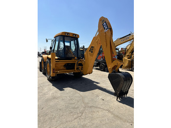 JCB 4CX līzingu JCB 4CX: foto 5