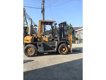 Dīzeļiekrāvējs TCM