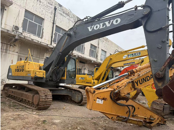 Kāpurķēžu ekskavators VOLVO EC360BLC
