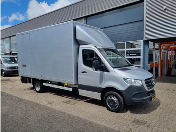 Furgons ar slēgtā virsbūve MERCEDES-BENZ Sprinter 516
