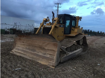 Buldozers CATERPILLAR D6T