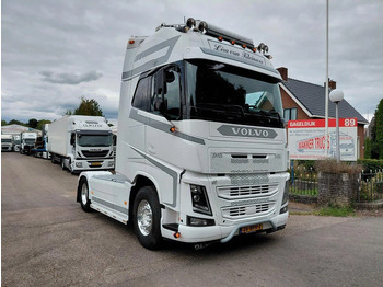 Vilcējs Volvo FH 540 SHOWTRUCK Full options Holland truck DUAL clutch performence edition: foto 3