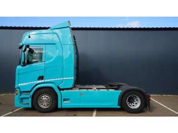 Vilcējs SCANIA R 450