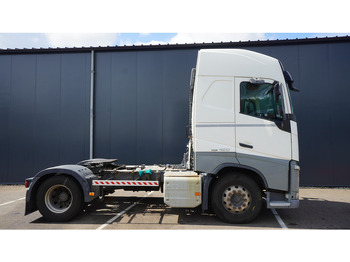 Vilcējs Volvo FH 420 ADR 697.000KM: foto 2