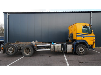 Šasija kravas automašīna Volvo FM9 340 6X2 CHASSIS EURO 5 480000KM: foto 2 Šasija kravas automašīna Volvo FM9 340 6X2 CHASSIS EURO 5 480000KM: foto 2
