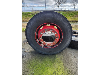 Riepa - Kravas automašīna Tyres 18X 315-70/80/295x 22.5 INC RIMS, MUST GO: foto 2