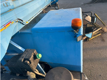 Visurgājējs celtnis Grove GMK 3055: foto 4 Visurgājējs celtnis Grove GMK 3055: foto 4