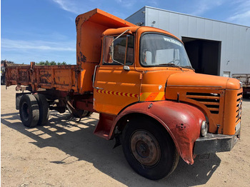 Kravas automašīna pašizgāzējs BERLIET L62 **4CYL-BENNE**: foto 3